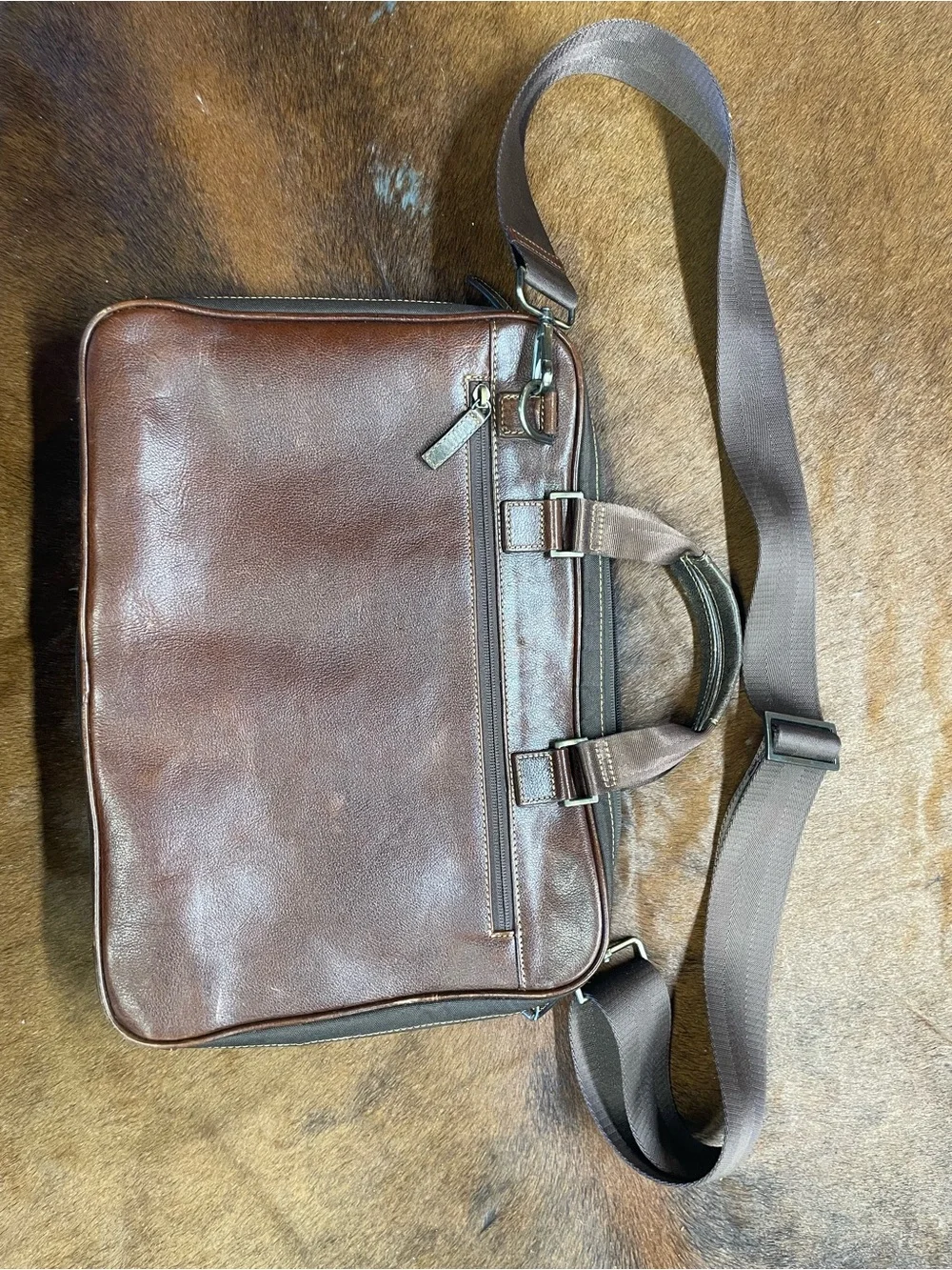 Boconi Brown Leather Briefcase Laptop Bag — EUC